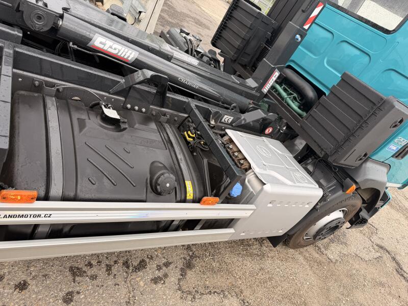 Volvo 250 nový nosič CTS 8t.