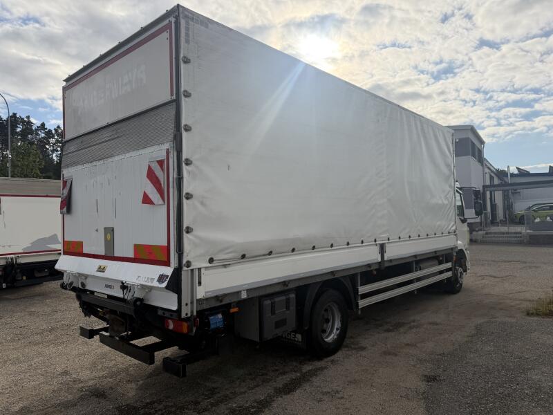DAF LF 260 L shrnovačka L 18 pal.