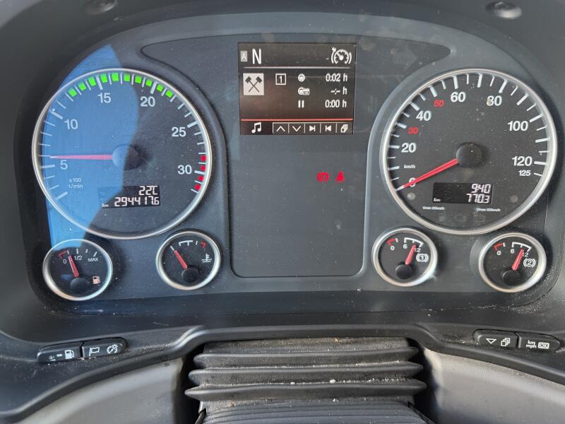 MAN Skříň 18 palet čelo Palfinger