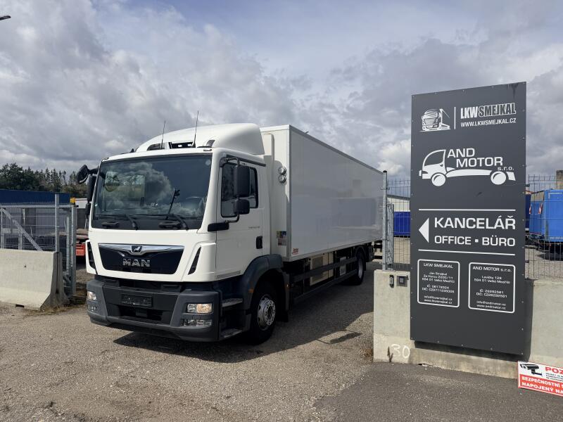 MAN 15.250LL Mrazák + čelo