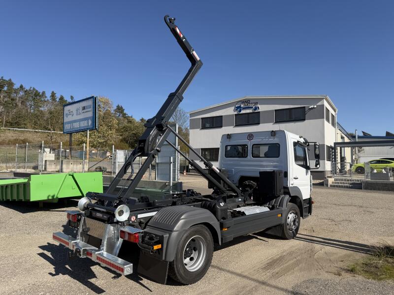 Mercedes-Benz Nový tel. nosič CTS 1523 L
